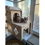 Двухэтажный таунхаус для котов